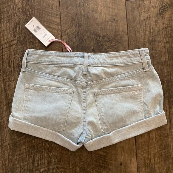 Vineyard Vines size 00 jean shorts NWT - Picture 2 of 4